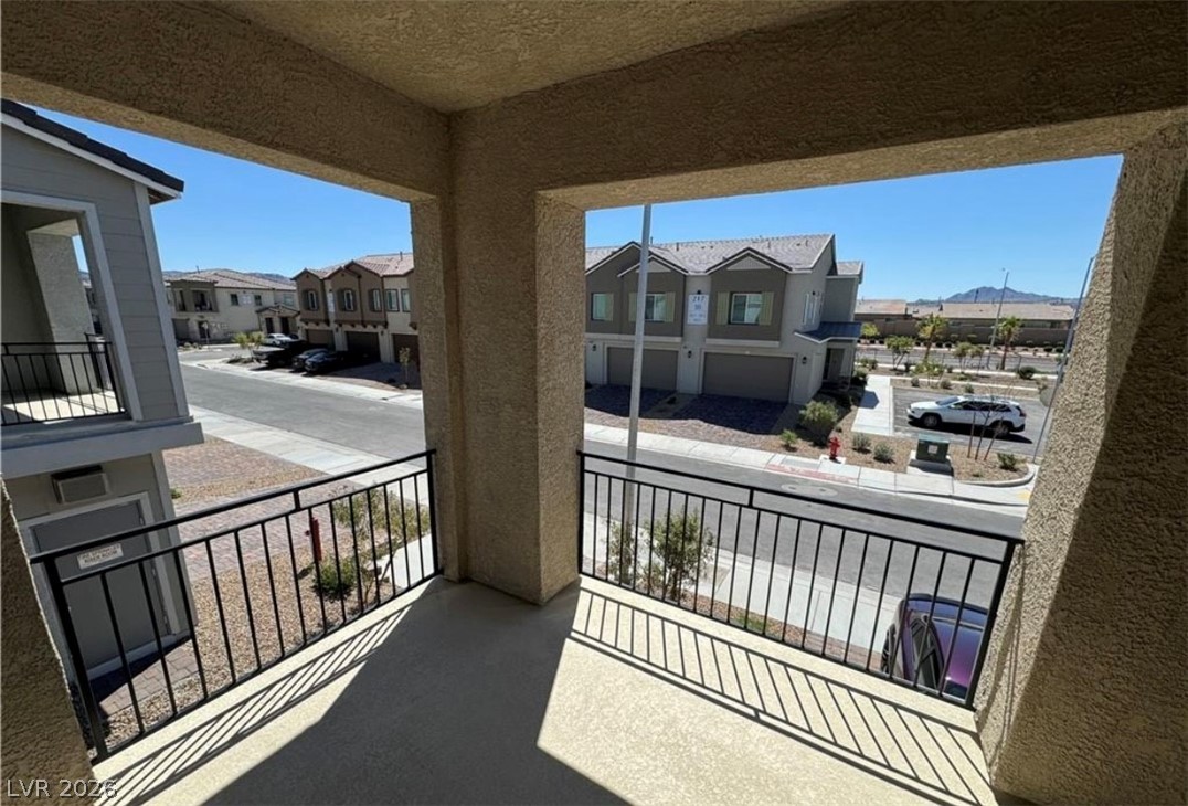 216 Callen Falls 1423 Henderson NV 89011