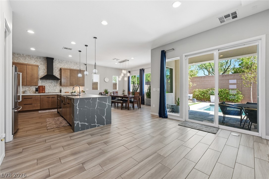 8587 Old Daylily Lane Las Vegas NV 89113