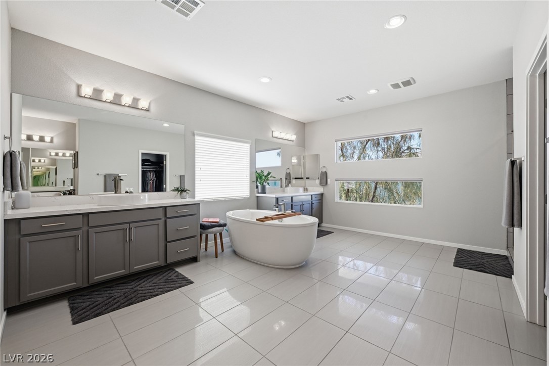 8587 Old Daylily Lane Las Vegas NV 89113