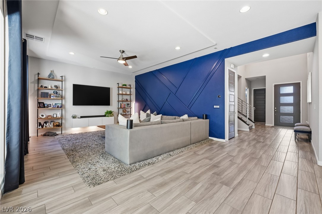 8587 Old Daylily Lane Las Vegas NV 89113