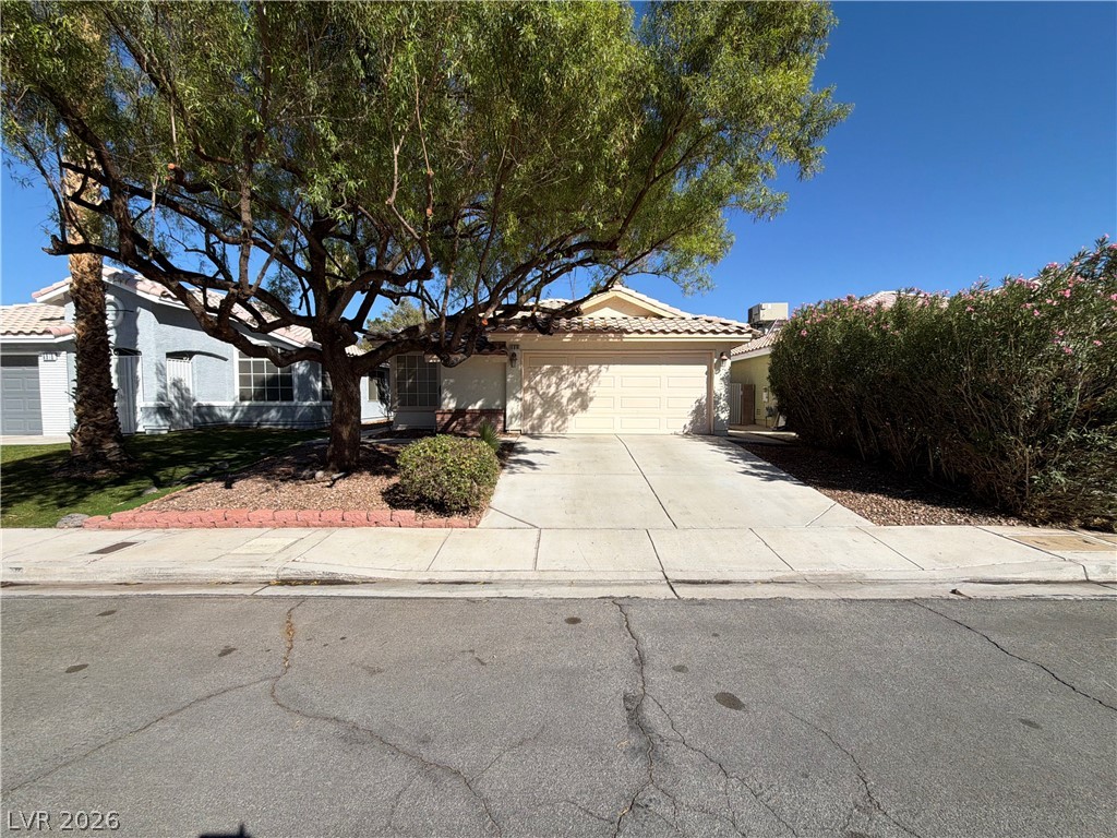6916 Troubador Drive Las Vegas NV 89119