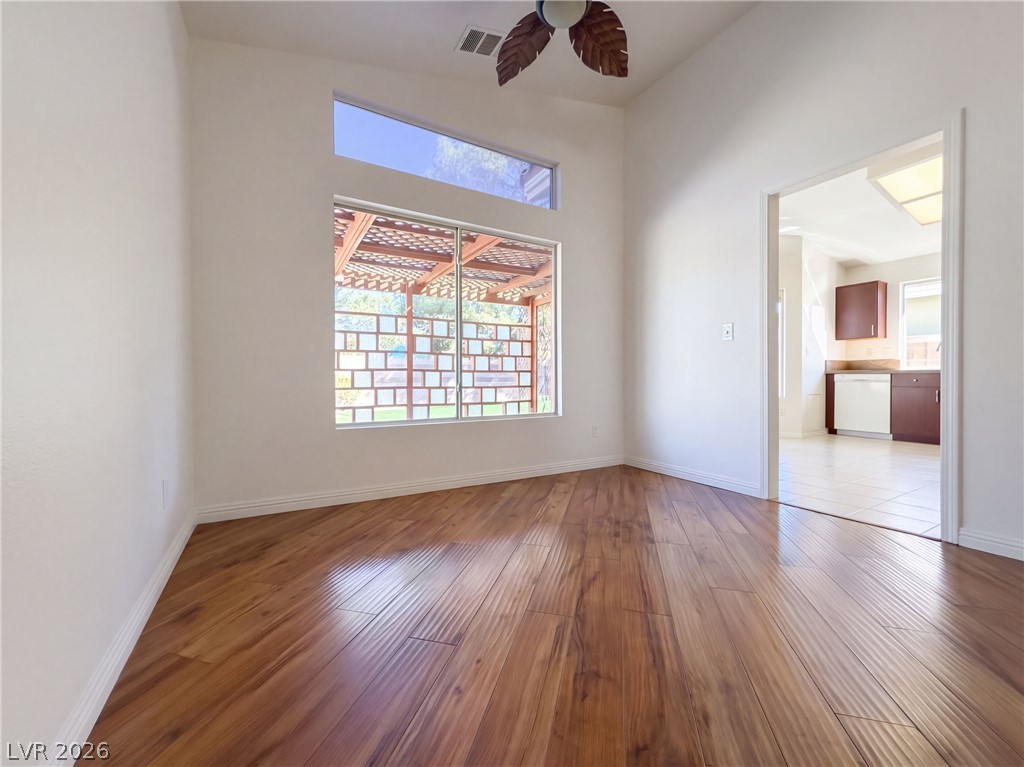 6916 Troubador Drive Las Vegas NV 89119