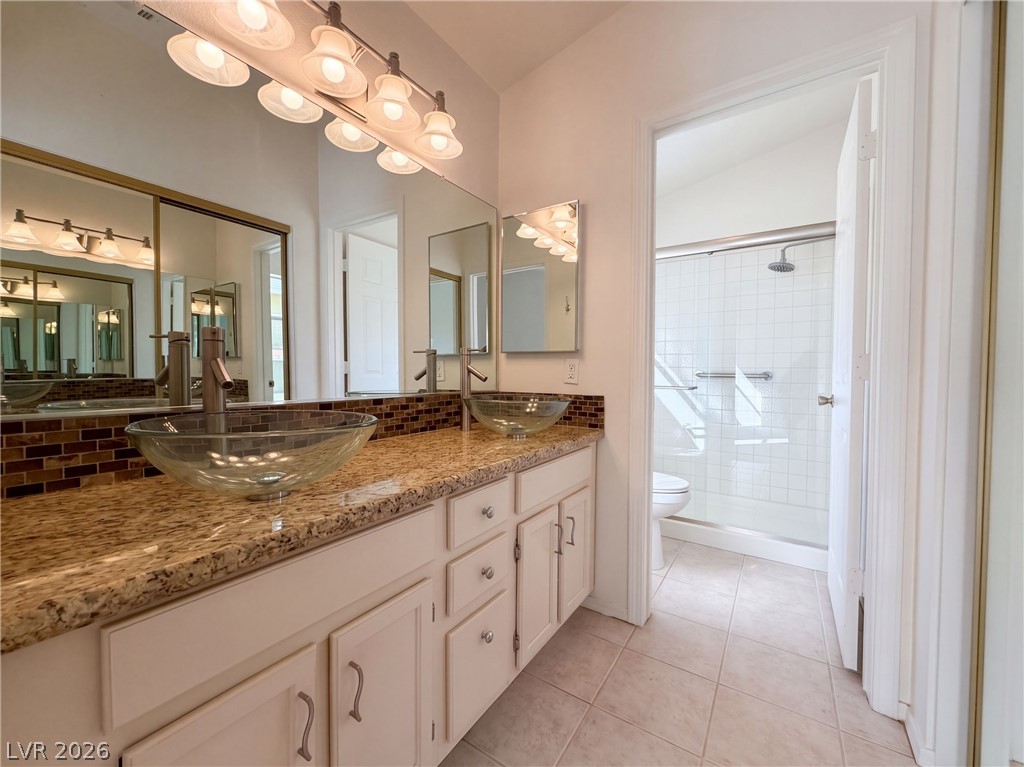 6916 Troubador Drive Las Vegas NV 89119
