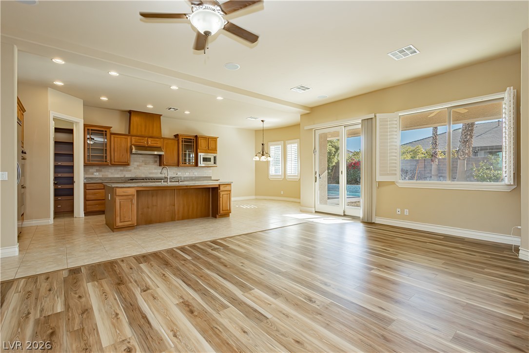 3625 Frank Derek Avenue Las Vegas NV 89139