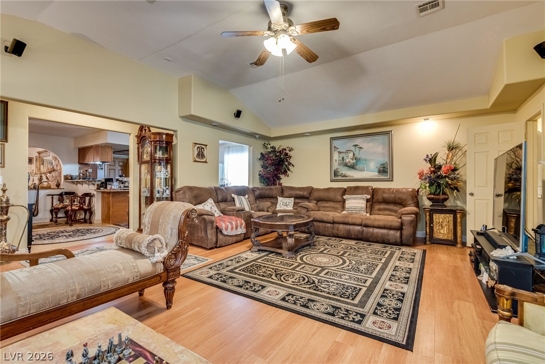 3877 Platis Circle Las Vegas NV 89103