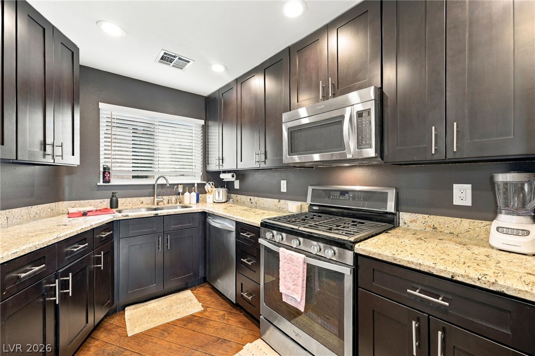6556 Gatehouse Lane Las Vegas NV 89108