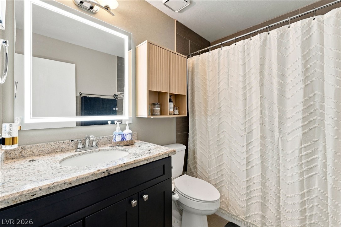 6556 Gatehouse Lane Las Vegas NV 89108
