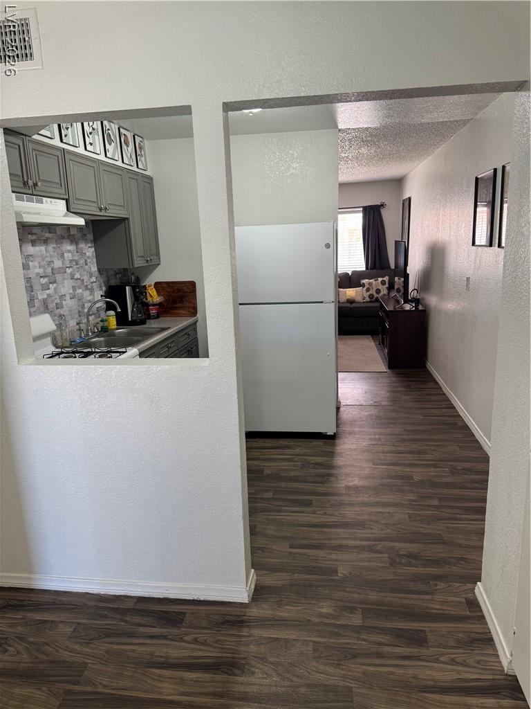 3982 Voxna Street Las Vegas NV 89119