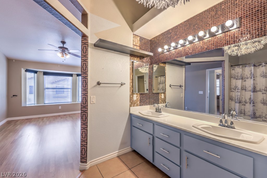 4029 Castle Cove Drive Las Vegas NV 89108