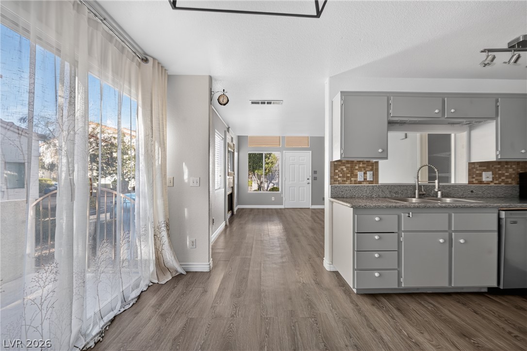 4029 Castle Cove Drive Las Vegas NV 89108