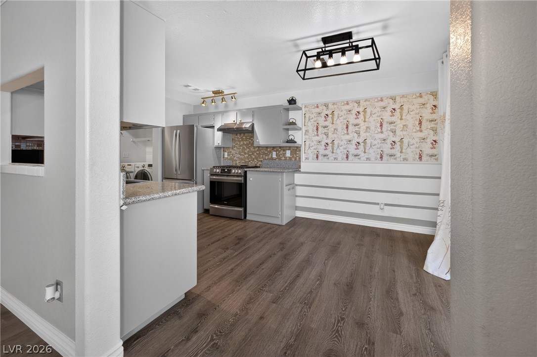 4029 Castle Cove Drive Las Vegas NV 89108
