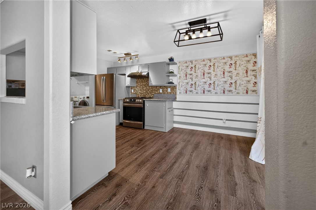 4029 Castle Cove Drive Las Vegas NV 89108