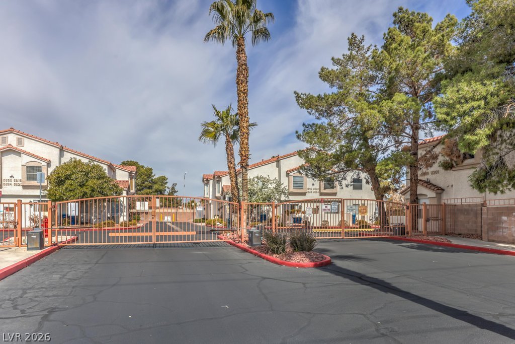 4029 Castle Cove Drive Las Vegas NV 89108