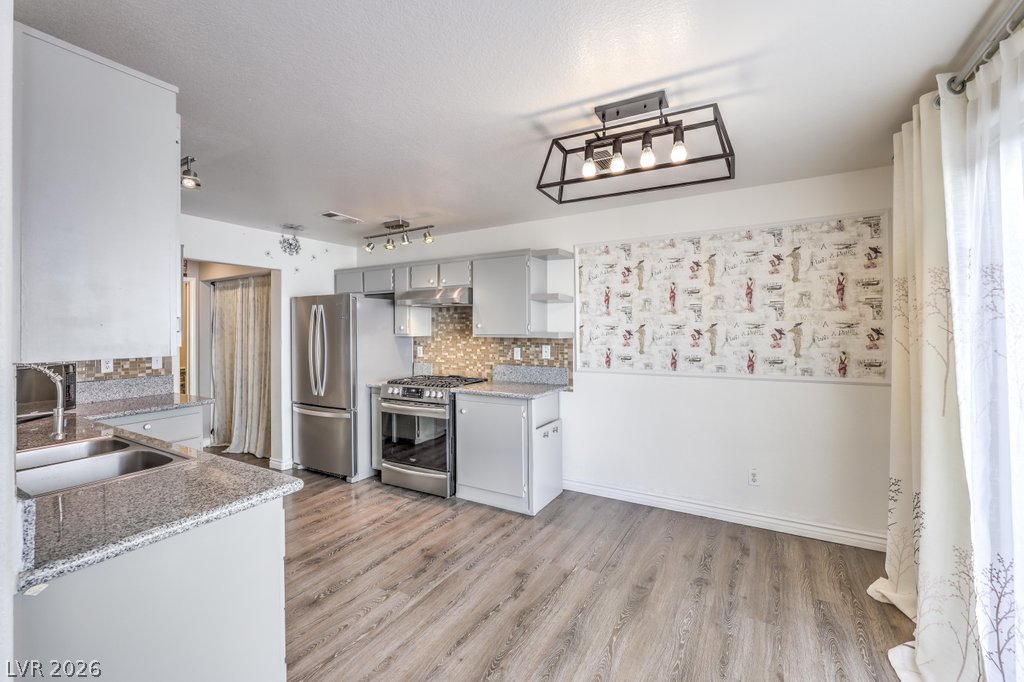 4029 Castle Cove Drive Las Vegas NV 89108