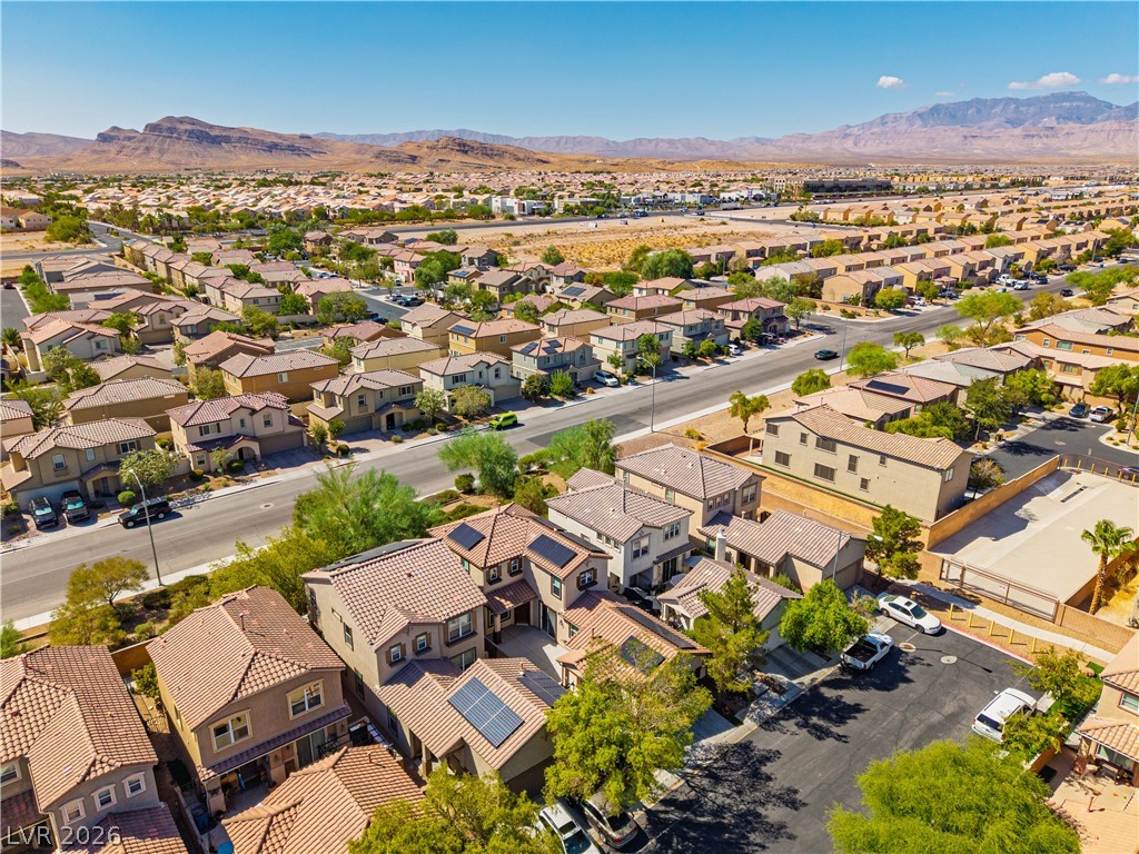 8861 Salvestrin Point Avenue Las Vegas NV 89148