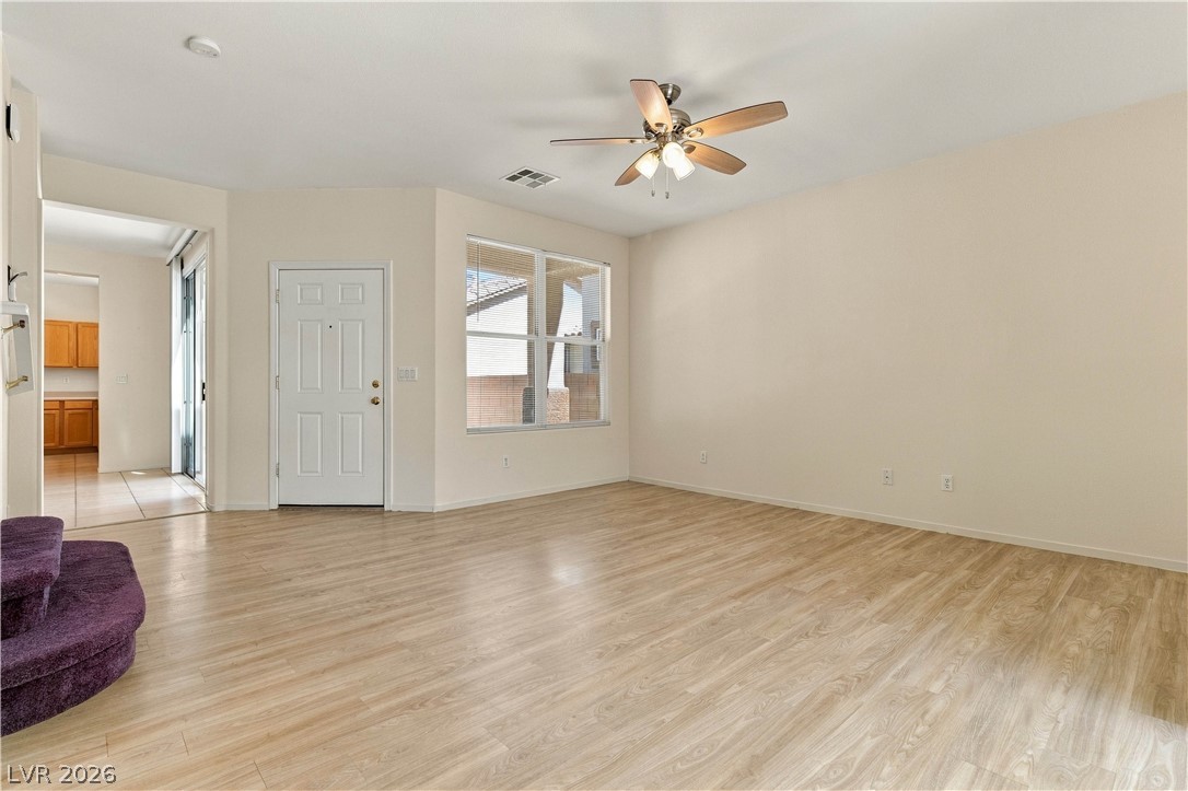 8861 Salvestrin Point Avenue Las Vegas NV 89148
