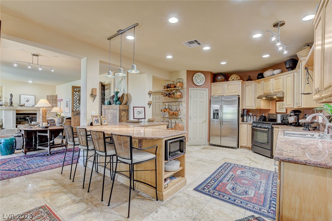 5152 Vincitor Street Las Vegas NV 89135