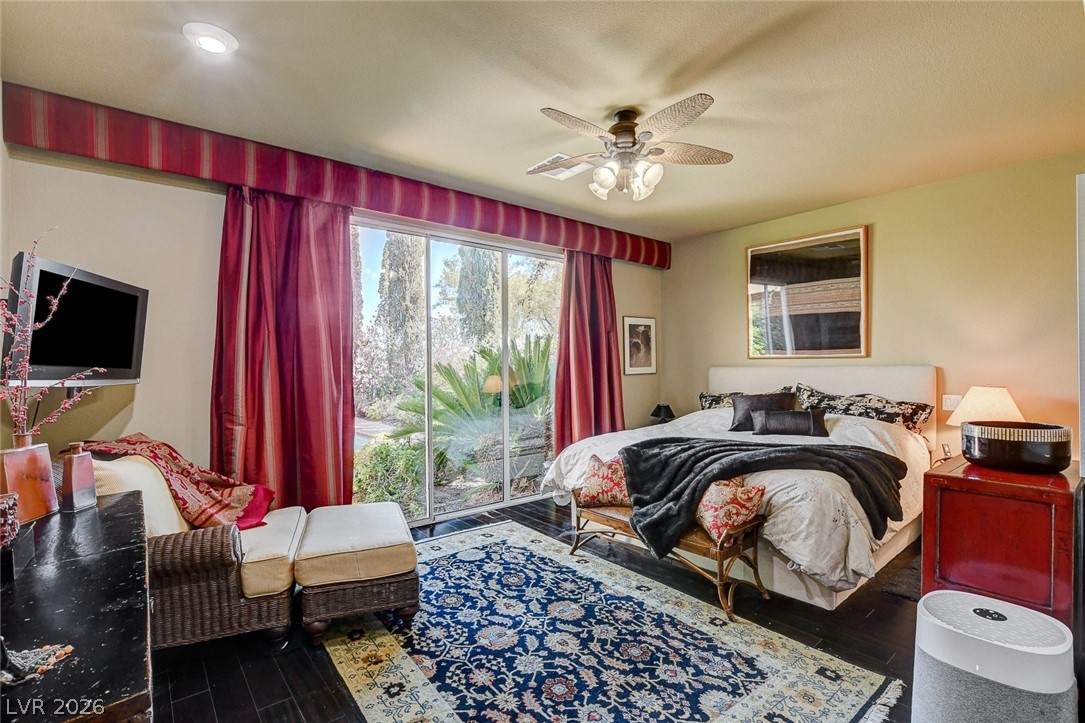 5152 Vincitor Street Las Vegas NV 89135