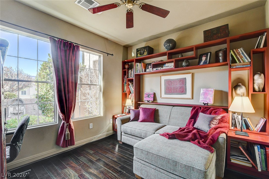 5152 Vincitor Street Las Vegas NV 89135