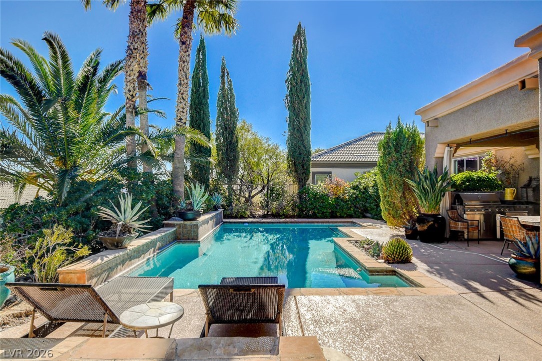 5152 Vincitor Street Las Vegas NV 89135