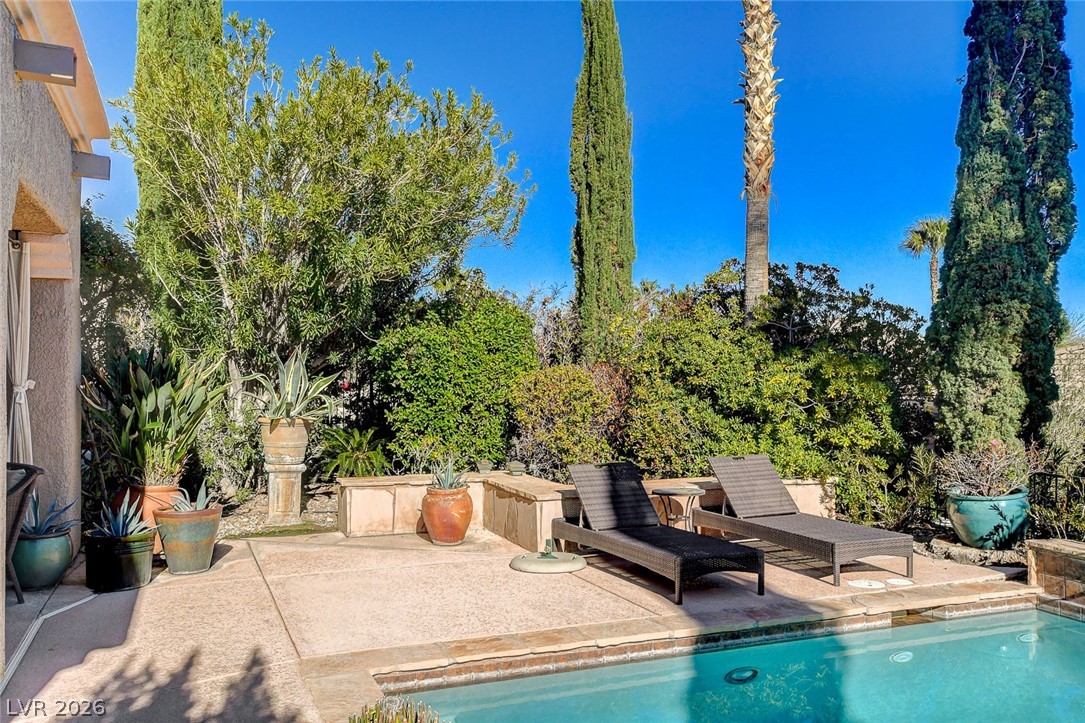 5152 Vincitor Street Las Vegas NV 89135