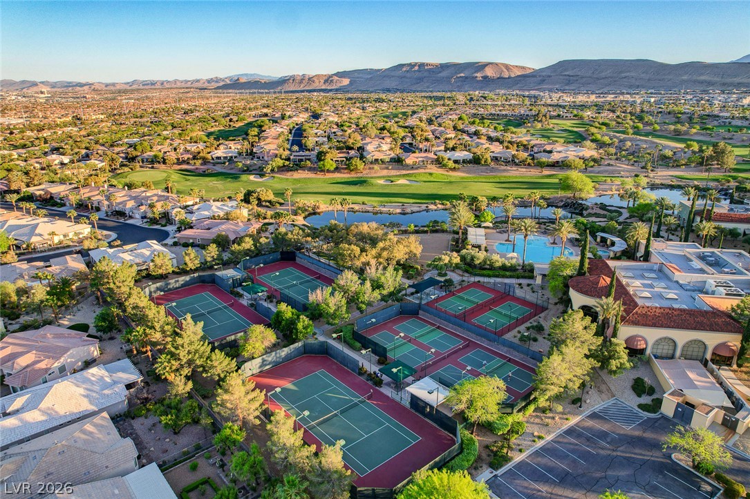 5152 Vincitor Street Las Vegas NV 89135