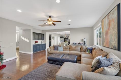 496 Via Del Foro Drive Henderson NV 89011