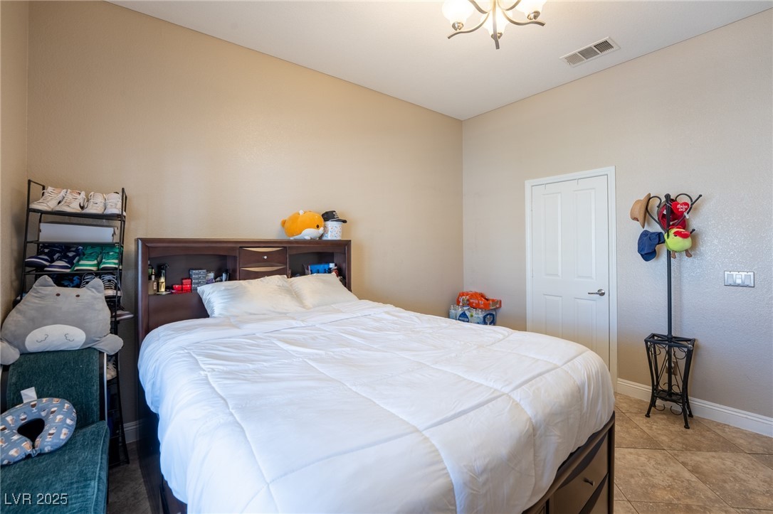 6632 Isolated Avenue Las Vegas NV 89110