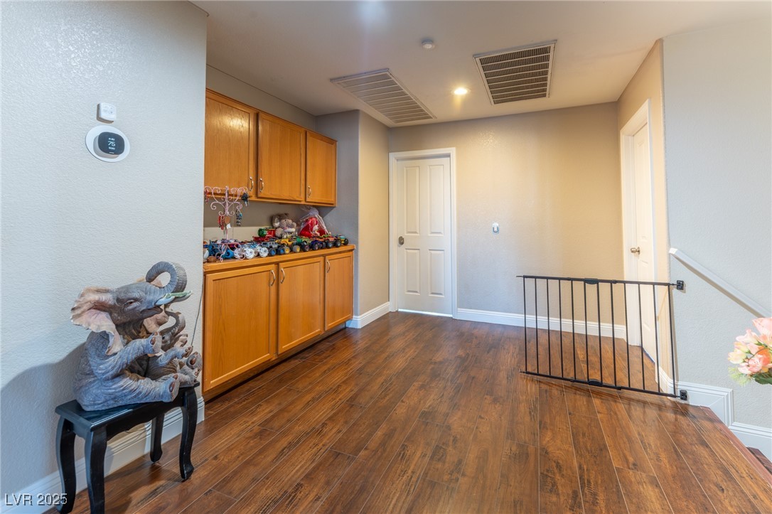 6632 Isolated Avenue Las Vegas NV 89110