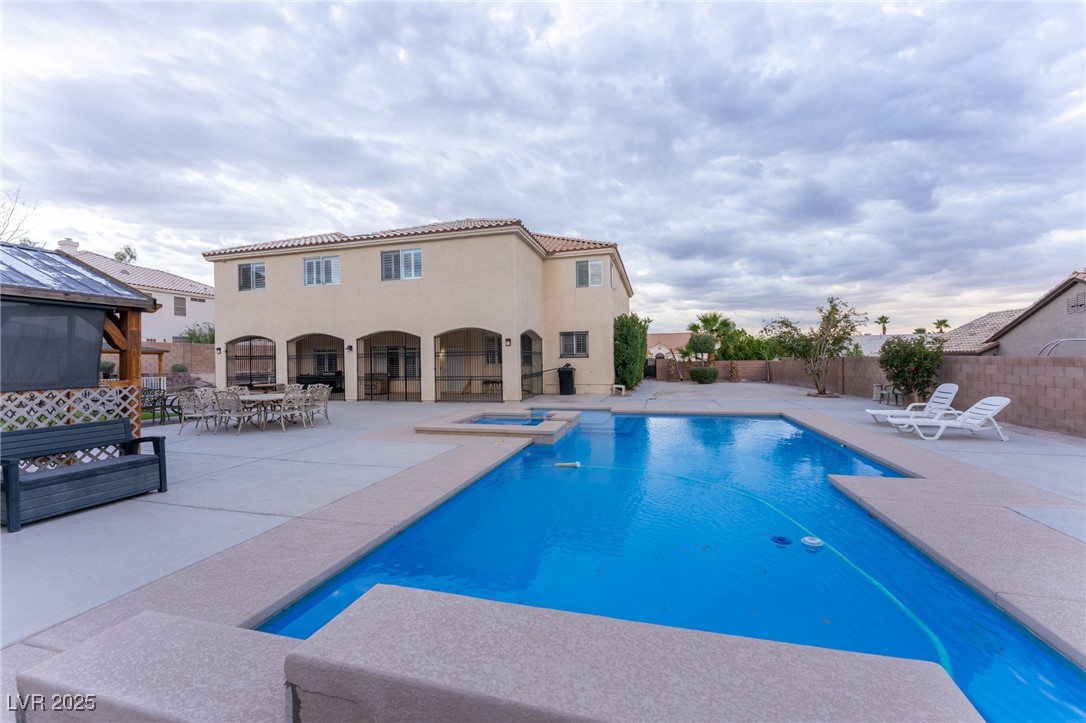 6632 Isolated Avenue Las Vegas NV 89110