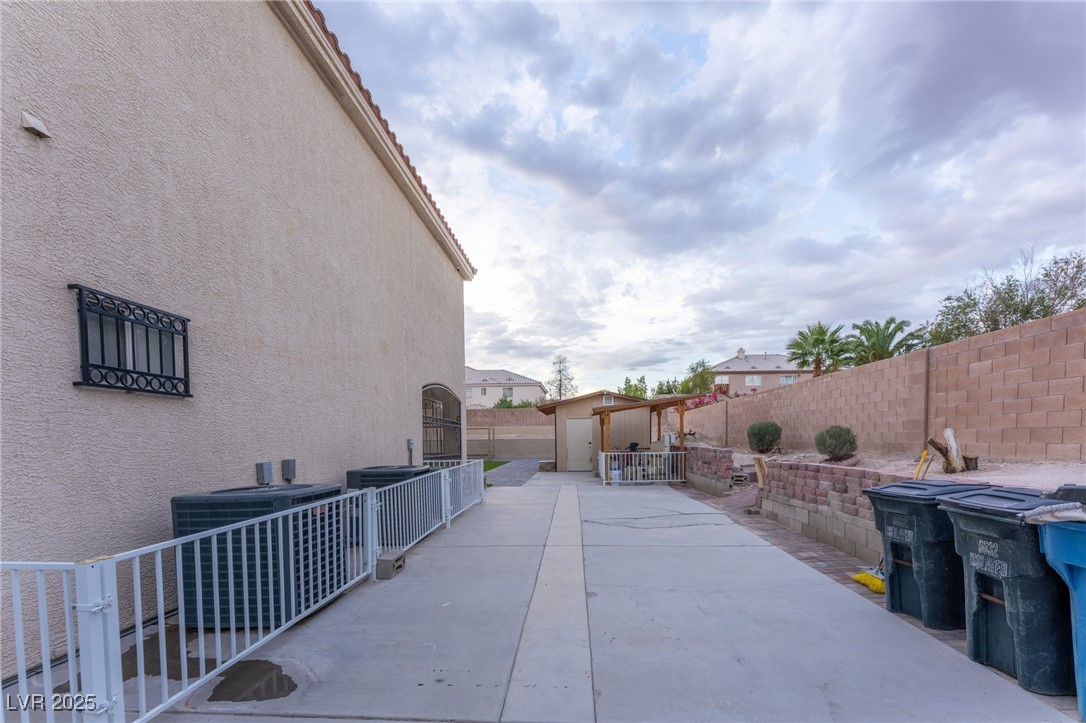 6632 Isolated Avenue Las Vegas NV 89110