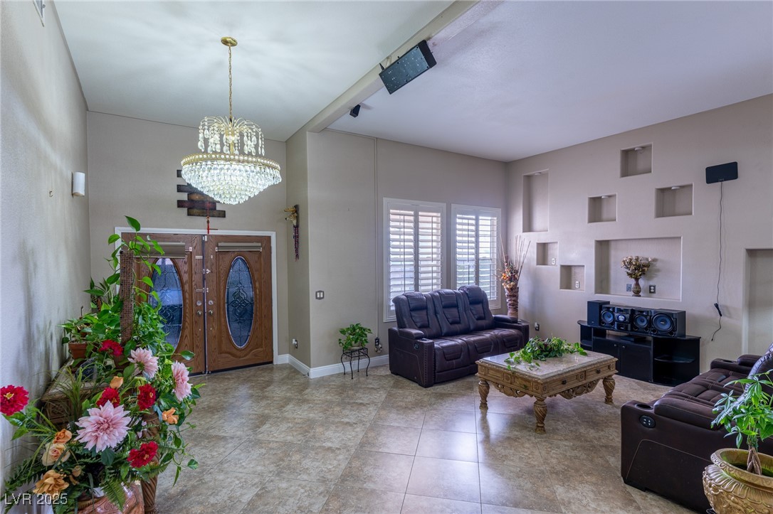 6632 Isolated Avenue Las Vegas NV 89110