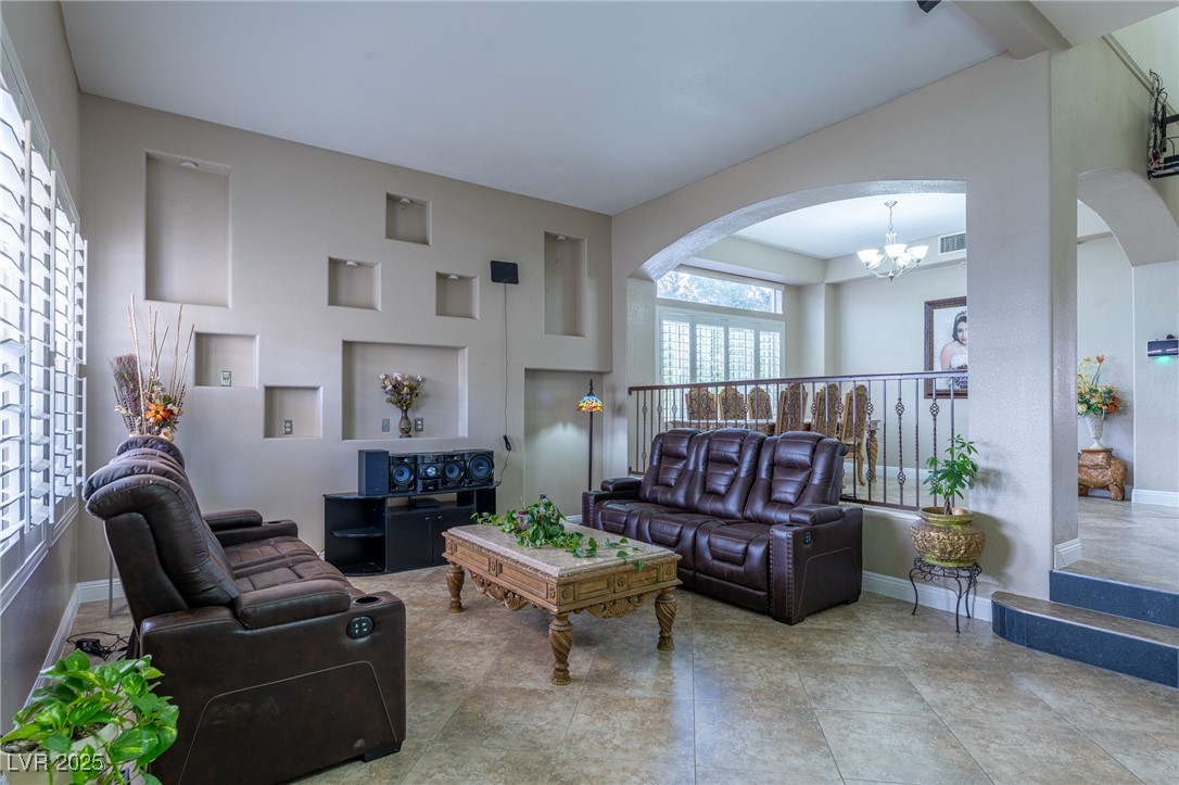 6632 Isolated Avenue Las Vegas NV 89110