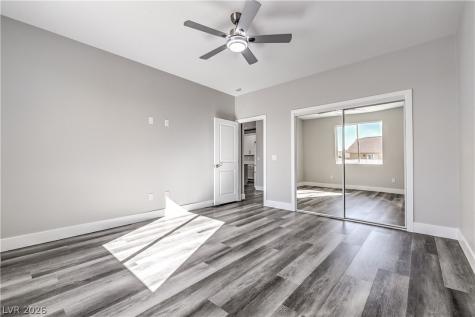 4641 Castlewood Pahrump NV 89061