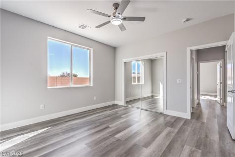 4641 Castlewood Pahrump NV 89061