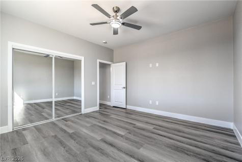 4641 Castlewood Pahrump NV 89061