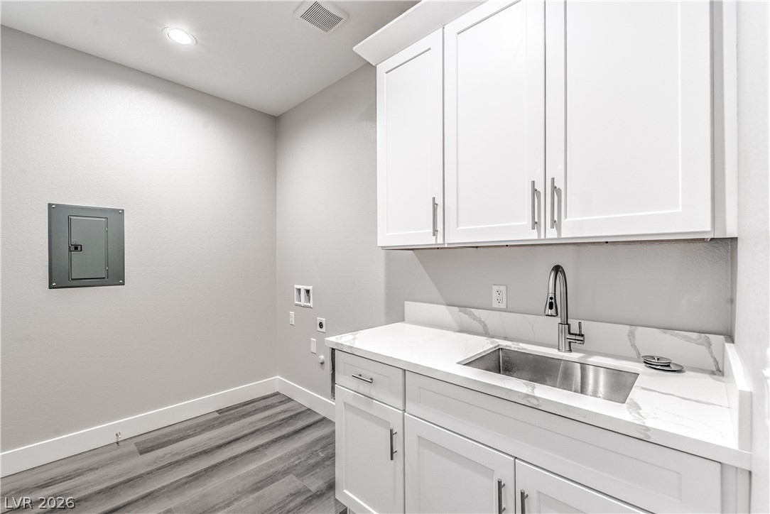 4641 Castlewood Pahrump NV 89061