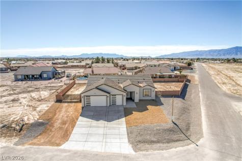 4641 Castlewood Pahrump NV 89061