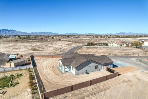 4641 Castlewood Pahrump NV 89061