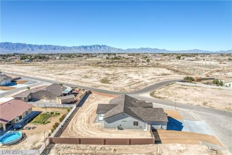 4641 Castlewood Pahrump NV 89061