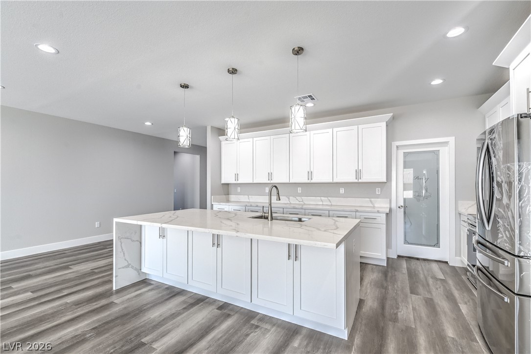 4641 Castlewood Pahrump NV 89061
