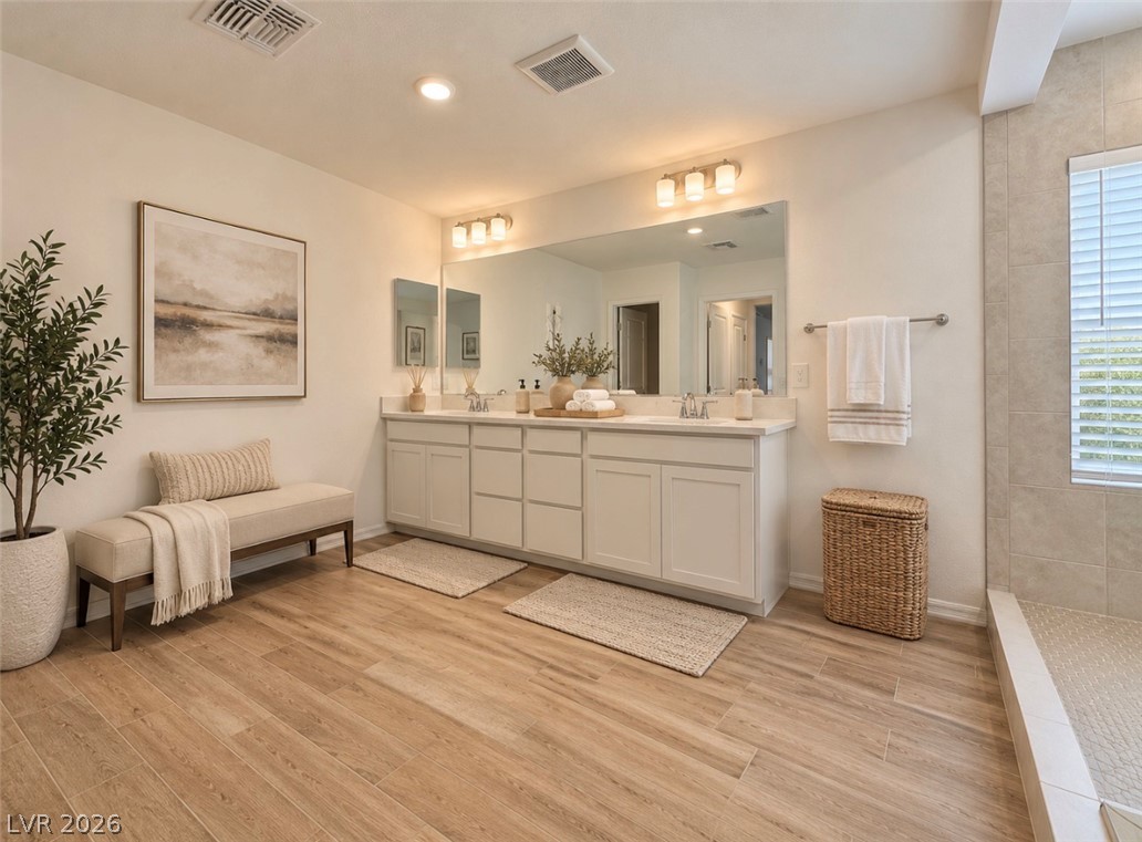 5763 Yellow House Street Las Vegas NV 89113