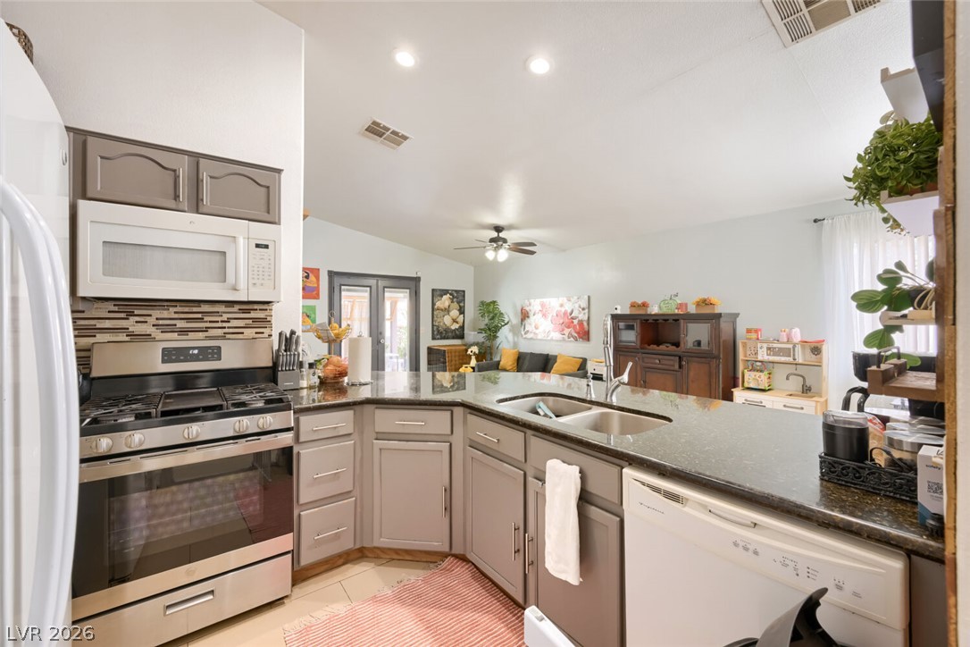 5234 Panguitch Drive Las Vegas NV 89122