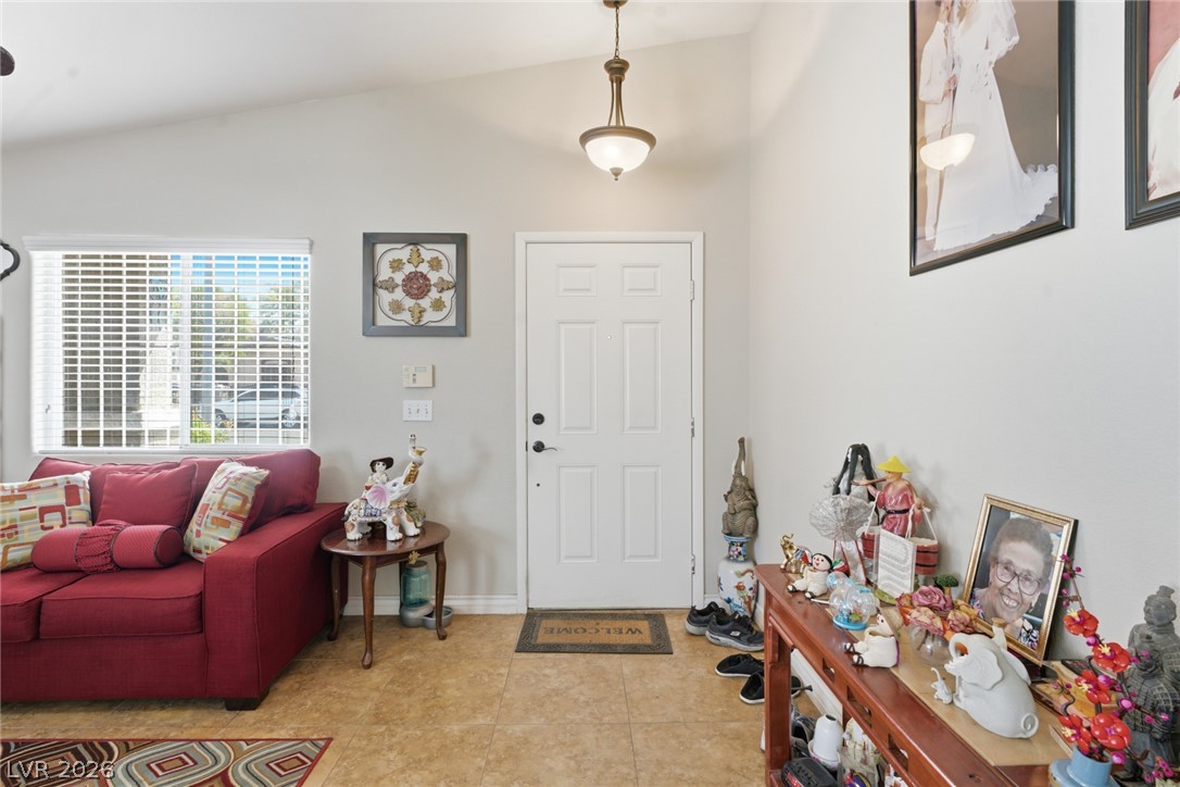 1229 Jarbridge Road Las Vegas NV 89110
