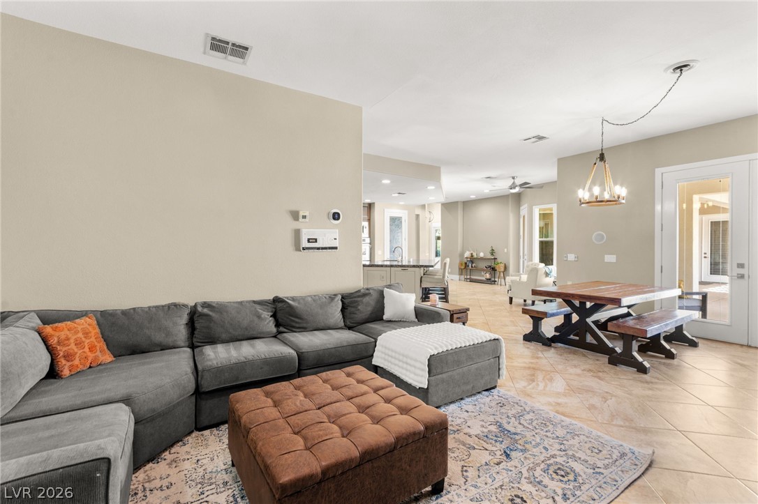 923 Santa Ynez Avenue Henderson NV 89002