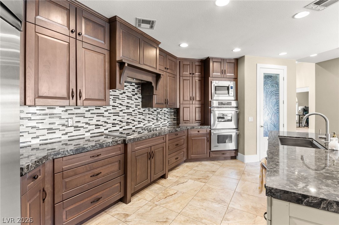 923 Santa Ynez Avenue Henderson NV 89002