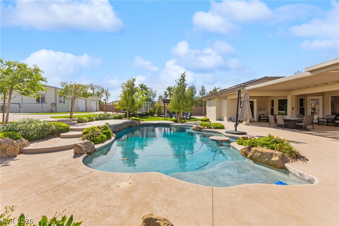 923 Santa Ynez Avenue Henderson NV 89002