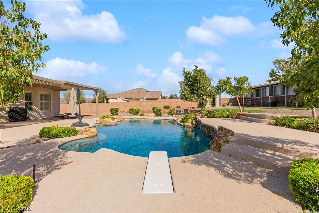 923 Santa Ynez Avenue Henderson NV 89002