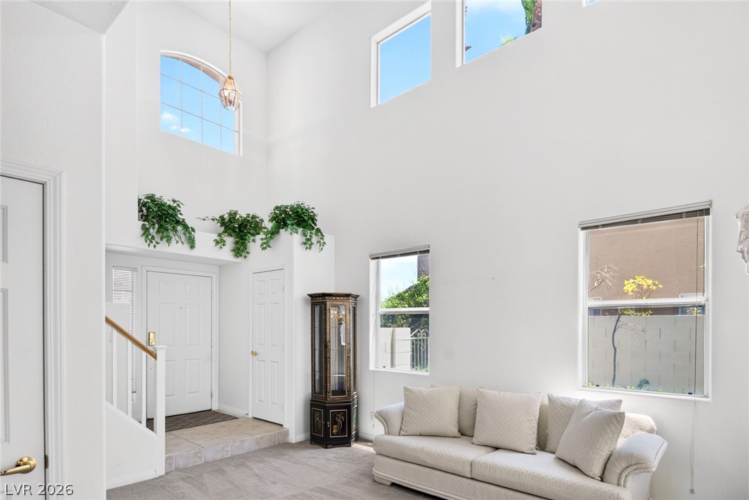 1813 Warrenville Street Las Vegas NV 89117