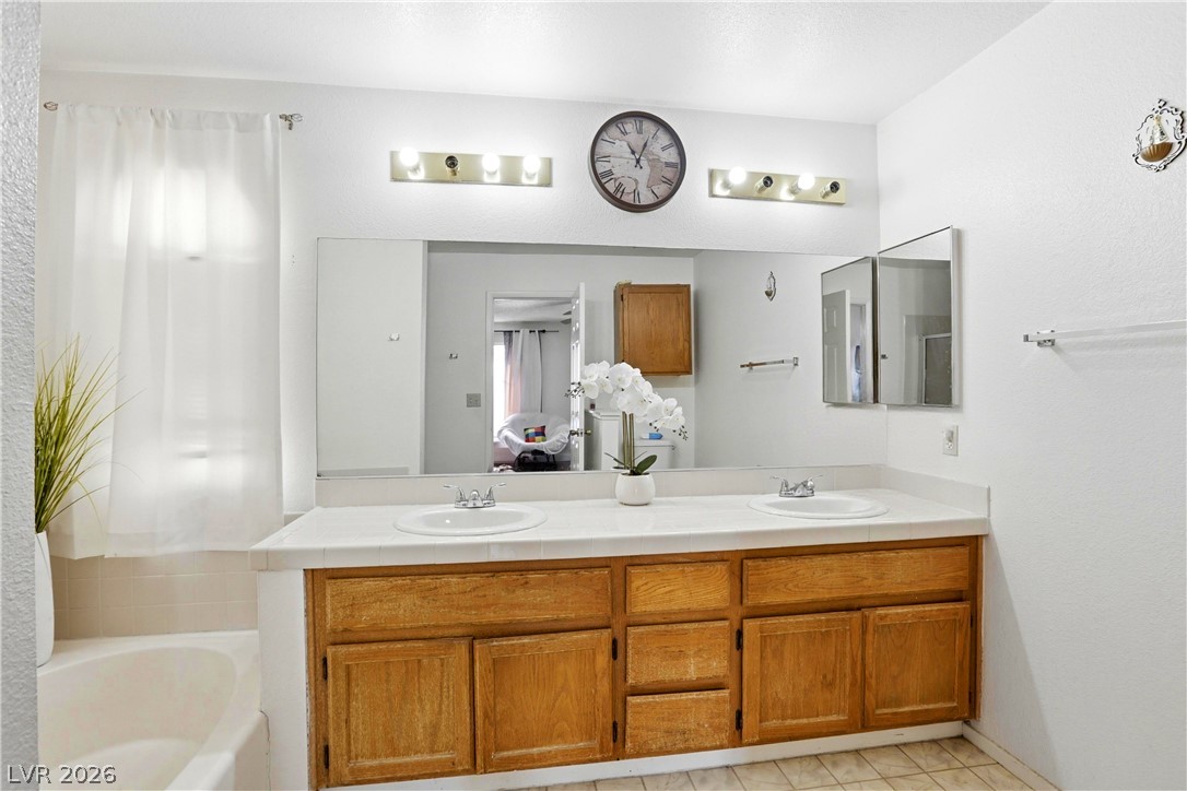 6549 West Pepperidge Way Las Vegas NV 89108